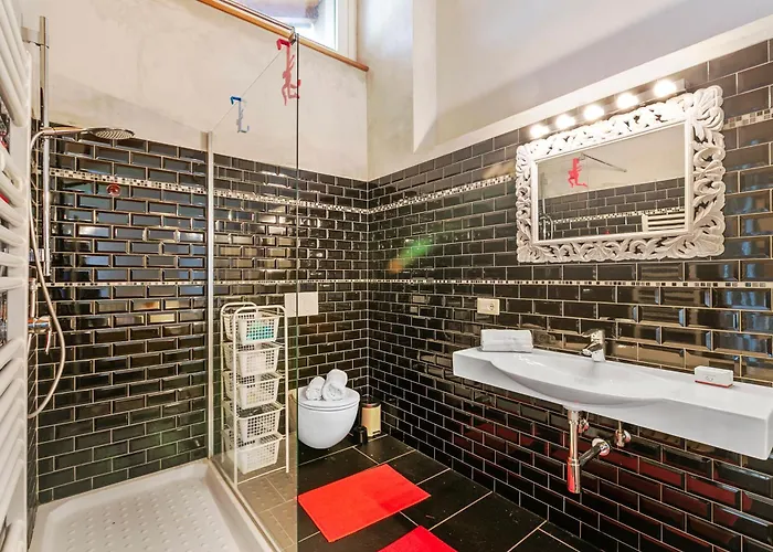 La Maison Du 50 Meters From - Happy