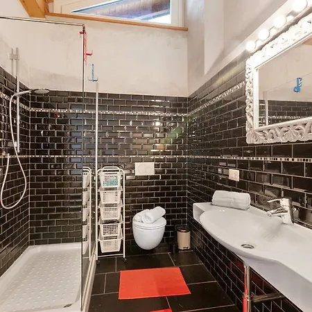 La Maison Du Lac - 50 Meters From Lake , Private Parking&Bbq - Happy Rentals *