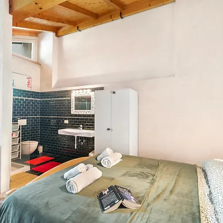 La Maison Du Lac - 50 Meters From Lake , Private Parking&Bbq - Happy Rentals