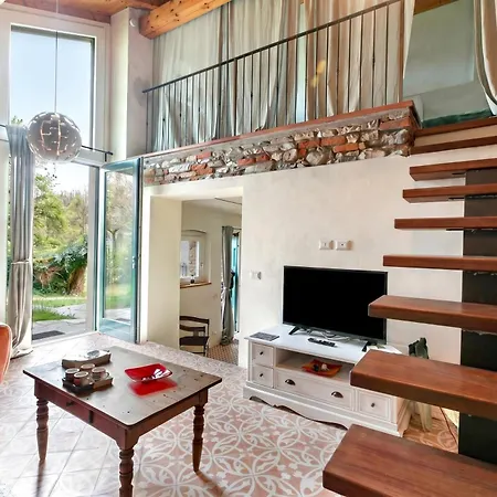 Σπίτι διακοπών La Maison Du Lac - 50 Meters From Lake , Private Parking&Bbq - Happy Rentals *